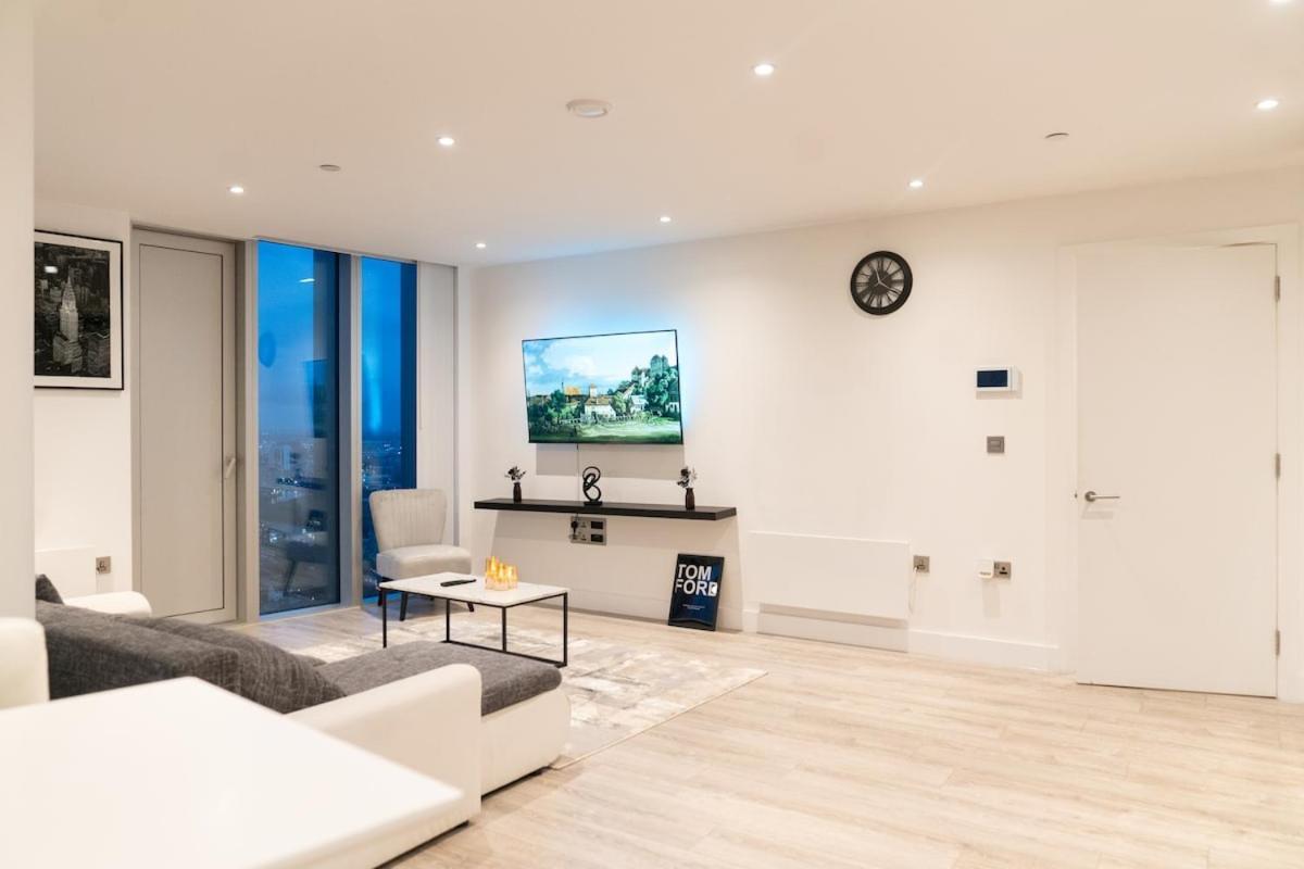 Luxury 2 Bed Penthouse With Stunning Views In Manchester City Centre エクステリア 写真