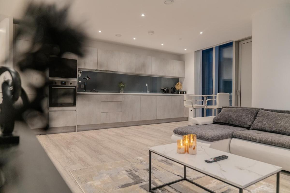 Luxury 2 Bed Penthouse With Stunning Views In Manchester City Centre エクステリア 写真